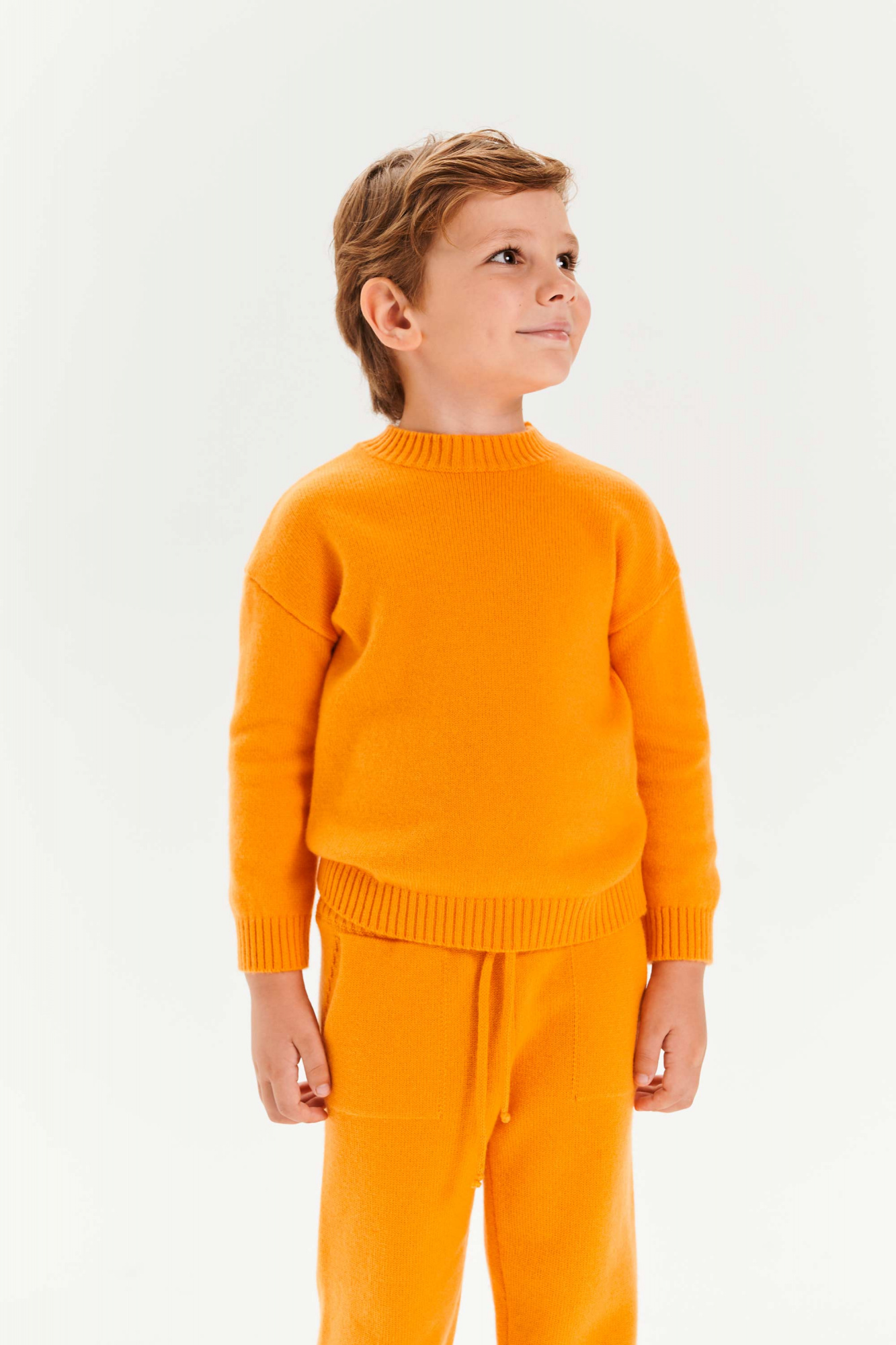 Оранжевый свитер из кашемира